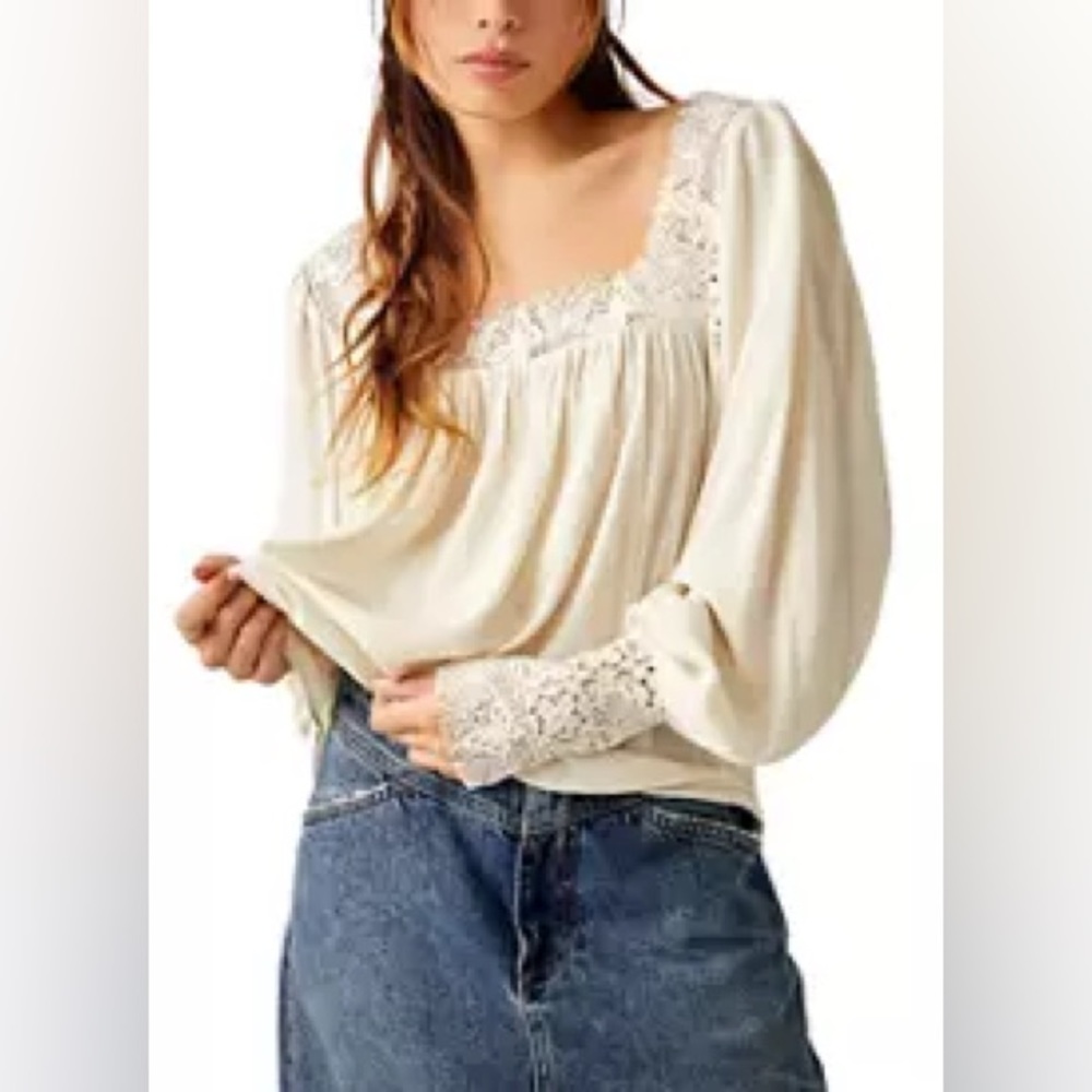 NWT  Free People
Flutter By Top